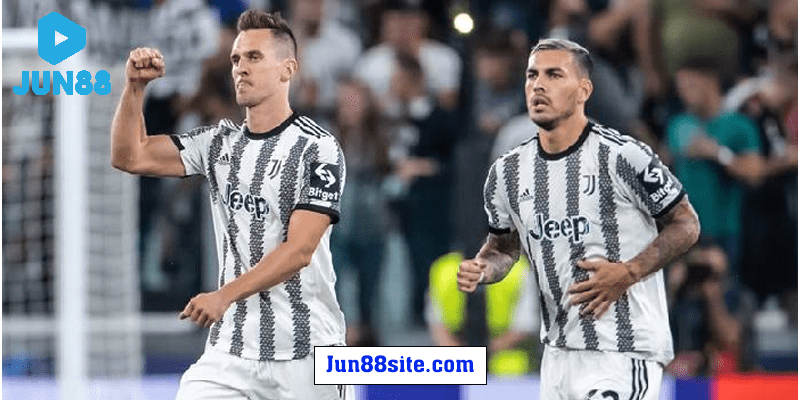 Juventus-dang-dung-truoc-co-hoi-cuoi-cung-de-di-tiep-min