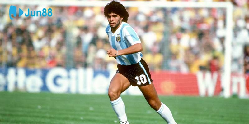 Trước đây Maradona đã từng sử dụng các chất cấm