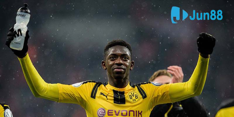 Tiền đạo người Pháp Ousmane Dembele